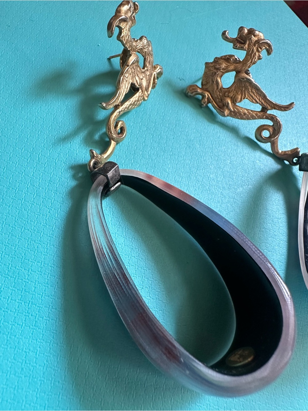 Vintage Artesian Created Dragon Dangle Earrings With Alexis Bittar Lucite - Picture 3 of 14